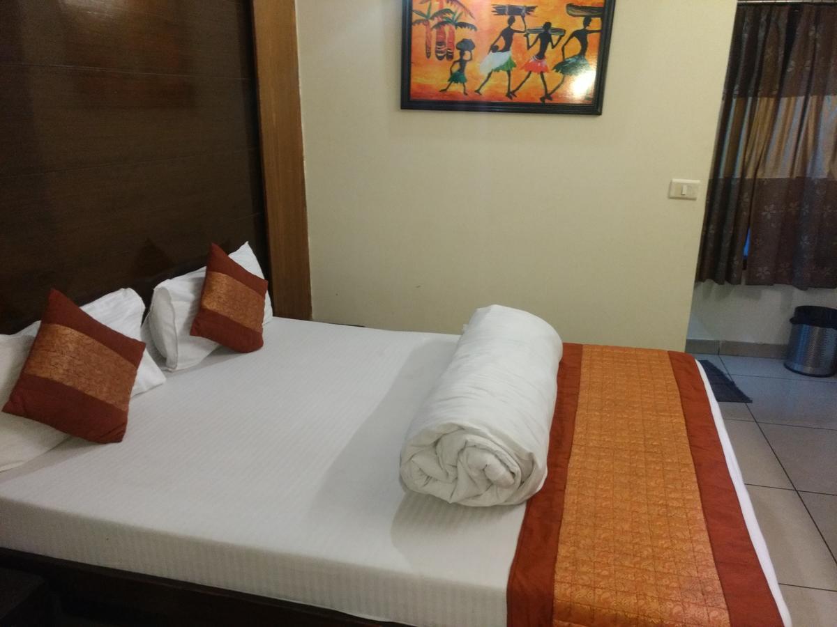 Hotel Sun Village Near New Delhi Railway Station المظهر الخارجي الصورة