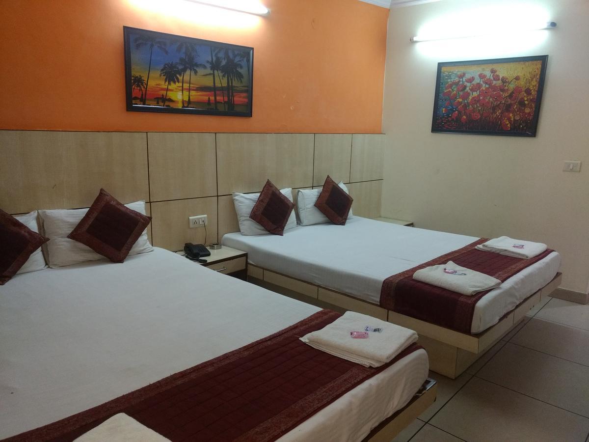 Hotel Sun Village Near New Delhi Railway Station المظهر الخارجي الصورة
