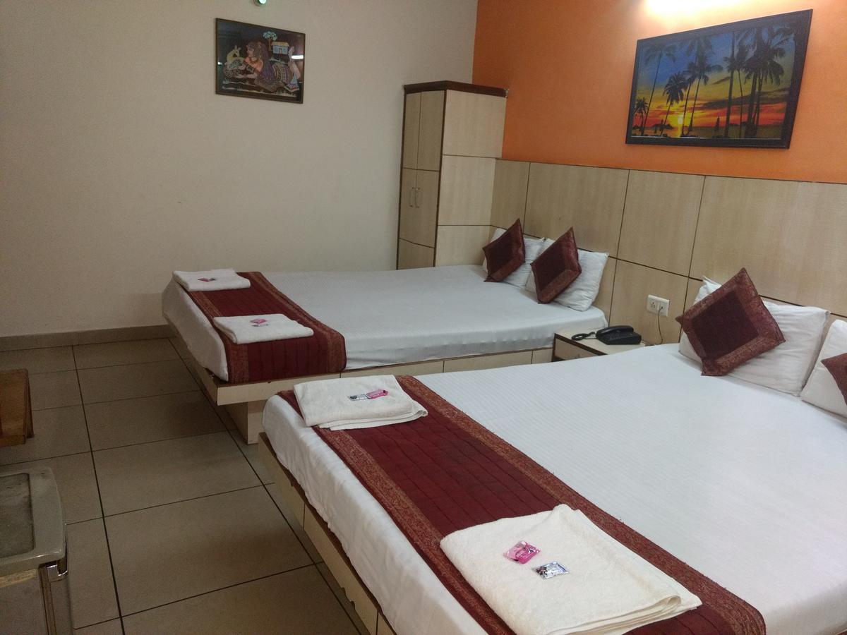 Hotel Sun Village Near New Delhi Railway Station المظهر الخارجي الصورة